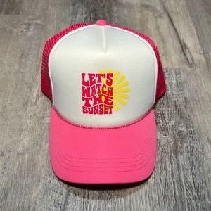 Let’s watch the sunset hat